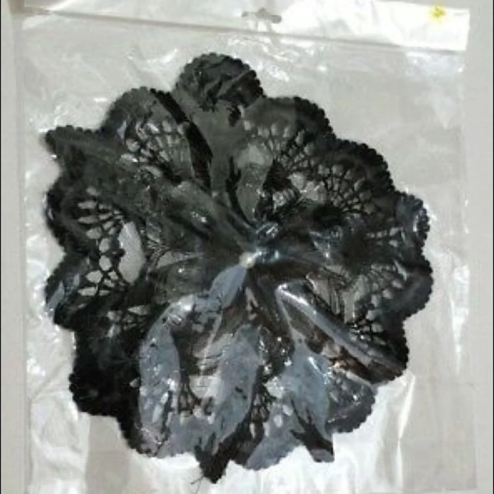 Vintage Tea Time Hair Laced Comb-OS